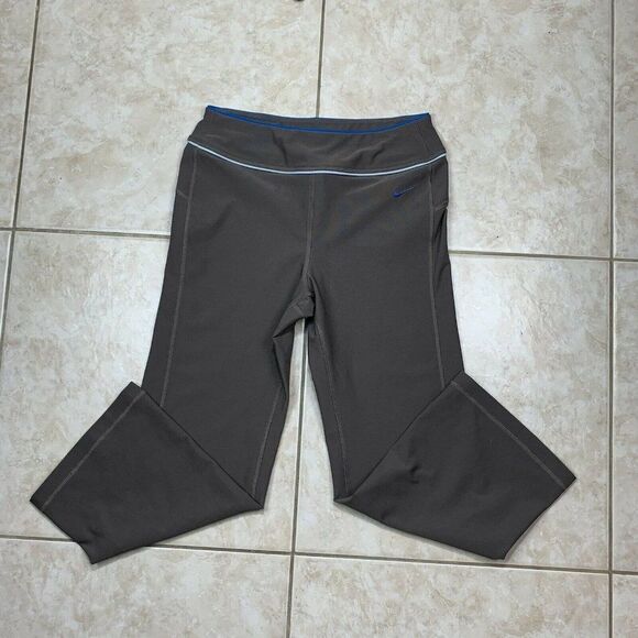 Nike Pants - Nike Fit Dry High Rise‎ Crop Workout Pants Women Size Small Brown Blue